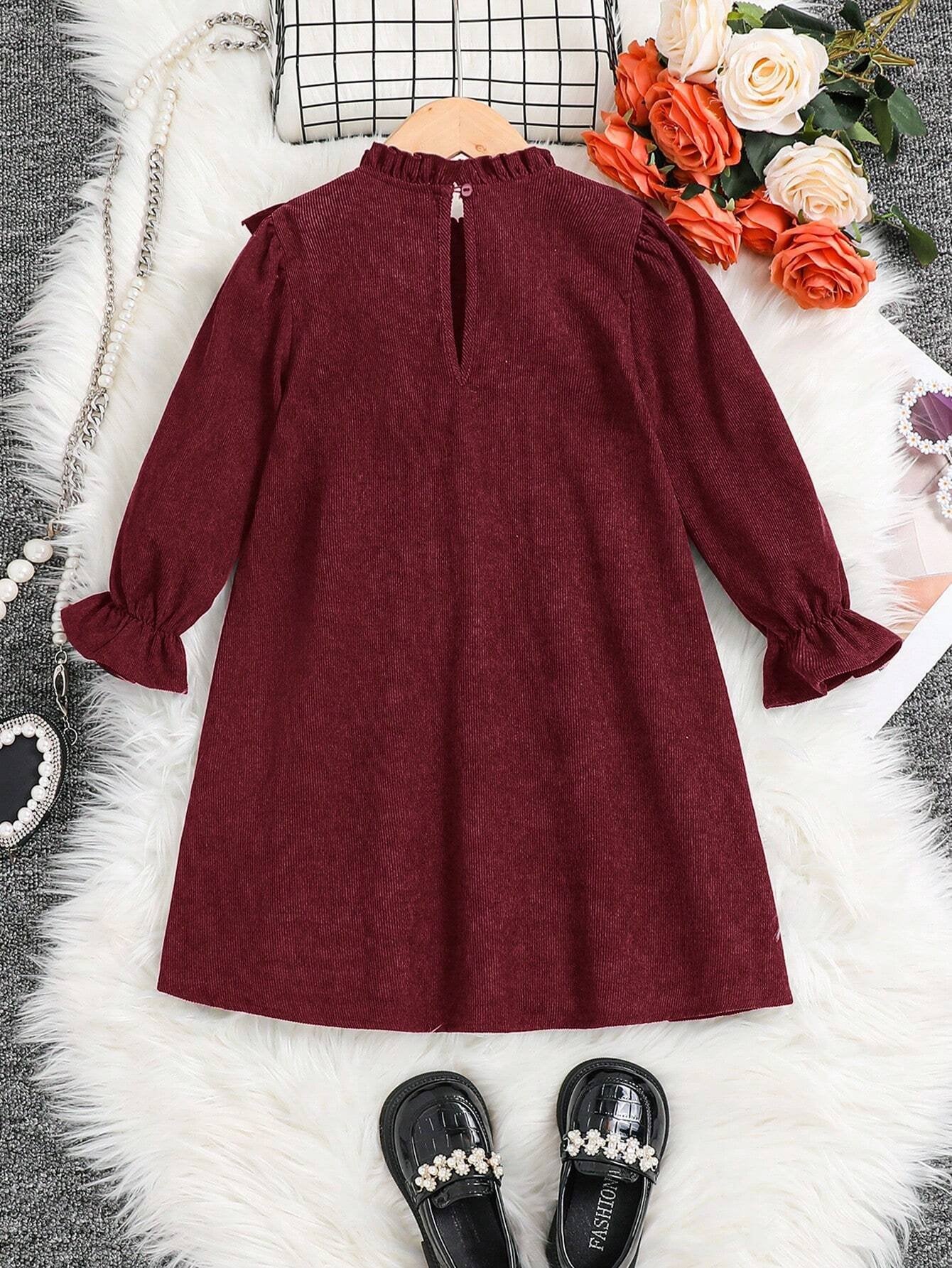 Vestido Burdeos Con Moño Grande Y Volantes Para Niñas