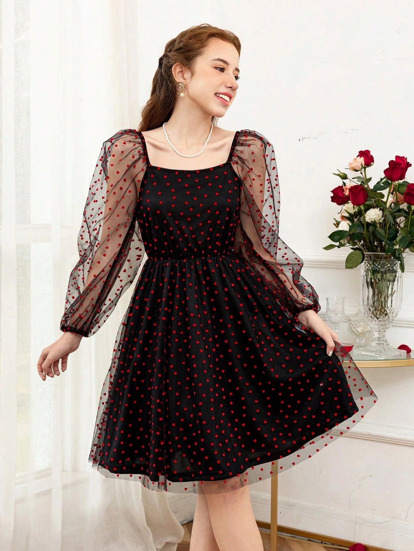 Vestido Negro Con Corazones Rojos Para Adolescente