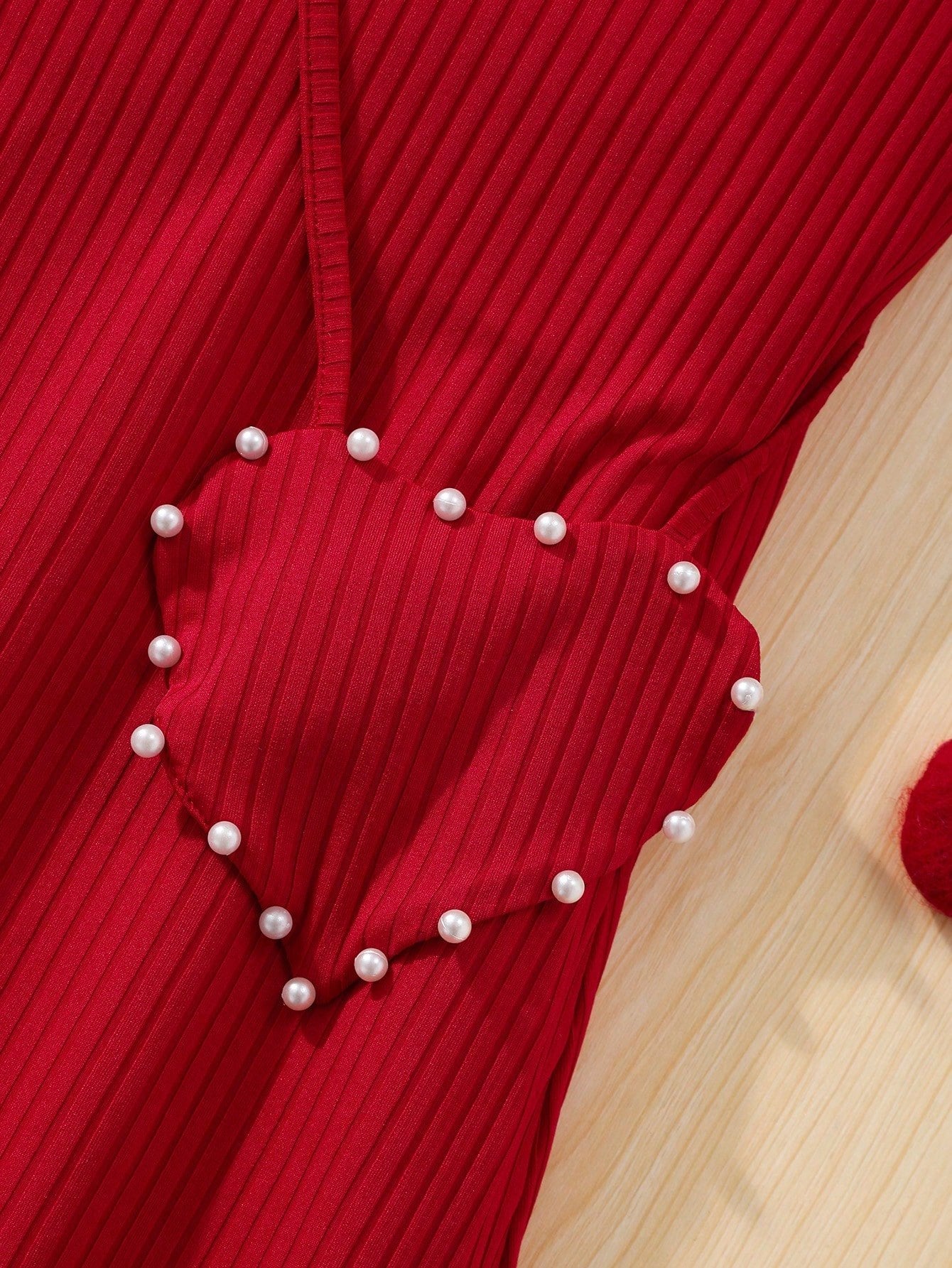 Vestido Rojo Acanalado Con Perlas Para Niña Con Bolso