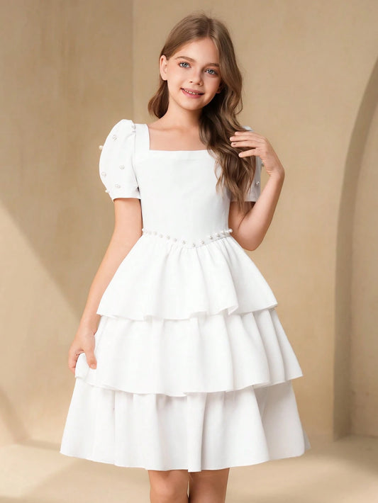 Vestido Blanco Con Volantes Y Perlas Para Niña