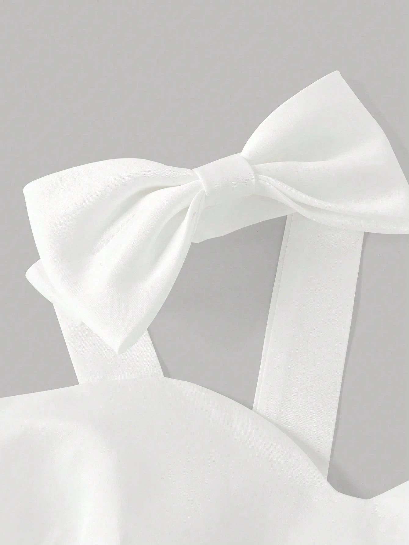 Vestido Blanco Corto Con Lazo Para Niña