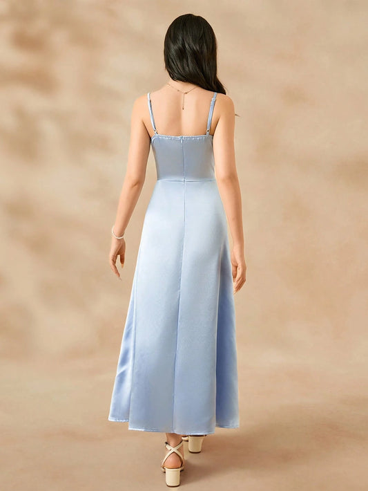 Vestido Azul Largo Con Abertura Y Tirantes Finos Para Niña