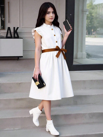 Vestido Blanco Con Cinturón Para Niña