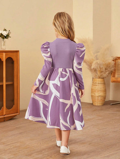 Vestido Morado Con Estampado Floral Y Manga Abullonada Para Niña