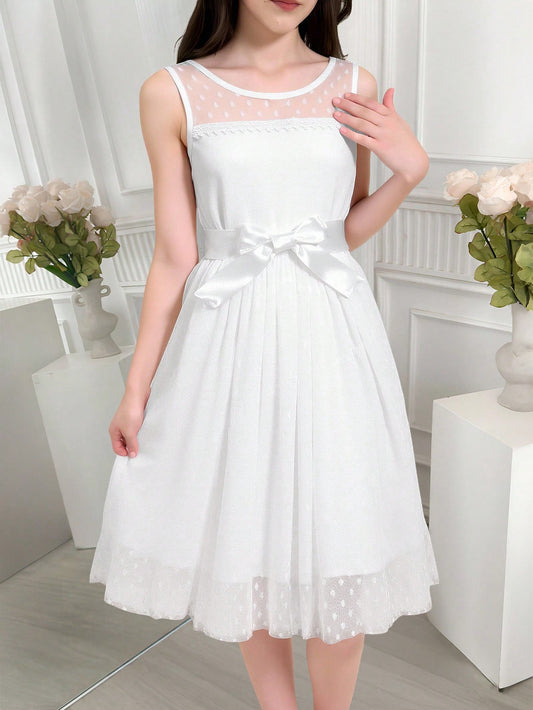 Vestido Blanco Para Niña Con Cinturón Y Encaje