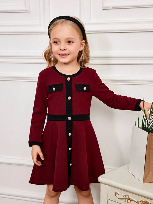Vestido Rojo con Botones y Detalles en Negro para Niña