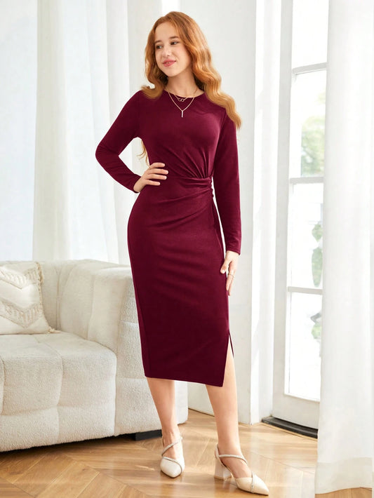 Vestido Rojo Largo Con Aberturas Para Niña