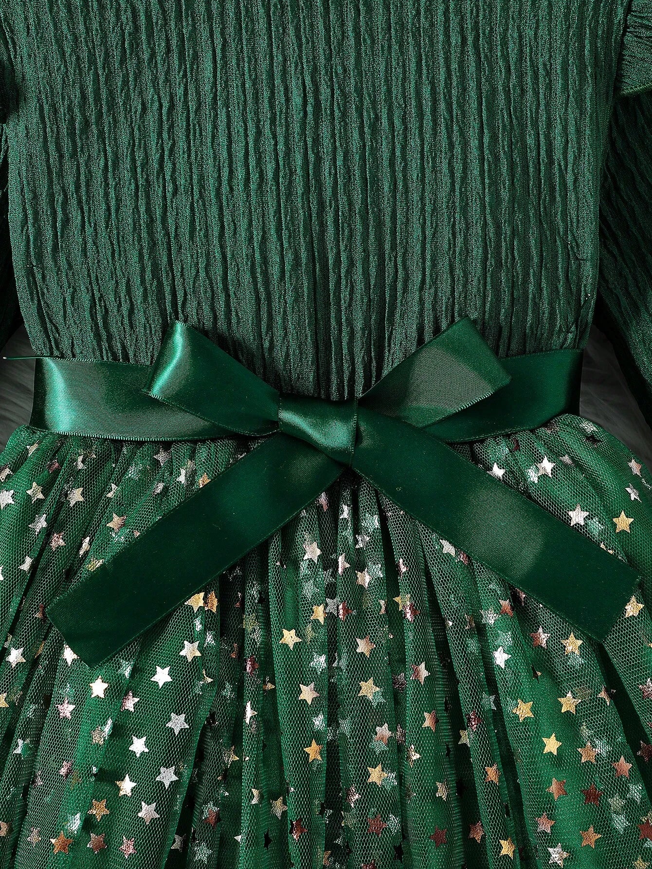 Vestido Verde Con Estrellas Y Moño Para Niña
