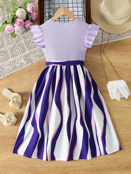 Vestido Morado Con Volantes Y Estampado Geométrico Para Niña