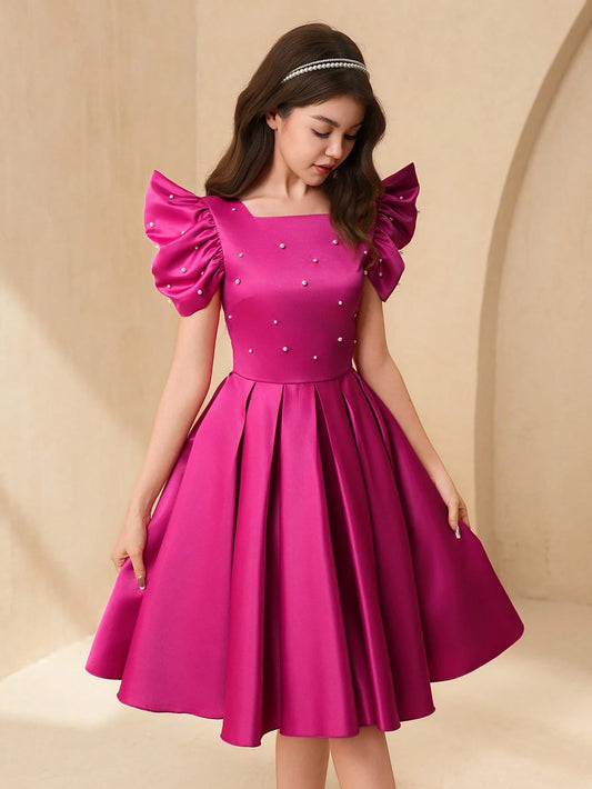 Vestido Rosa Fucsia Con Perlas Y Mangas Volante Para Niña