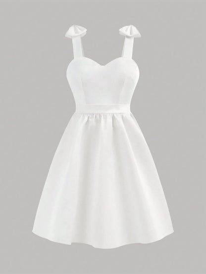 Vestido Blanco Corto Con Lazo Para Niña