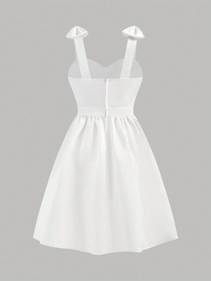 Vestido Blanco Corto Con Lazo Para Niña