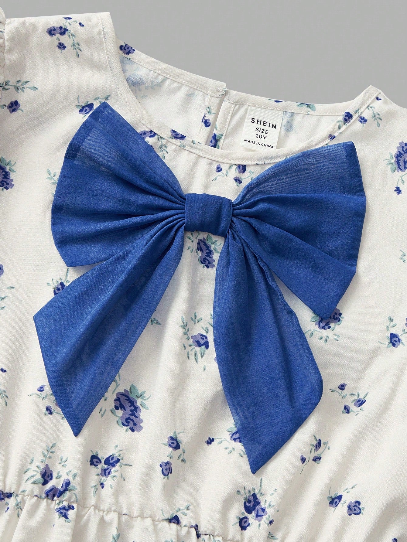 Vestido Floral Con Lazo Azul Para Niña