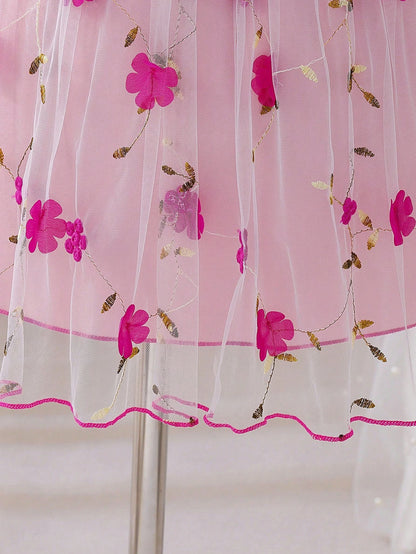 Vestido Rosa Fucsia Con Bordado Floral Para Niña