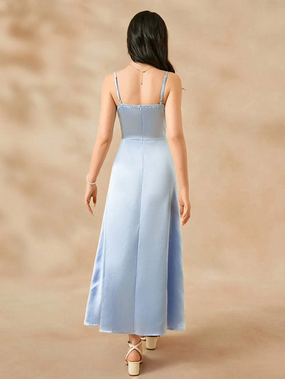 Vestido Azul Largo Con Abertura Y Tirantes Finos Para Niña