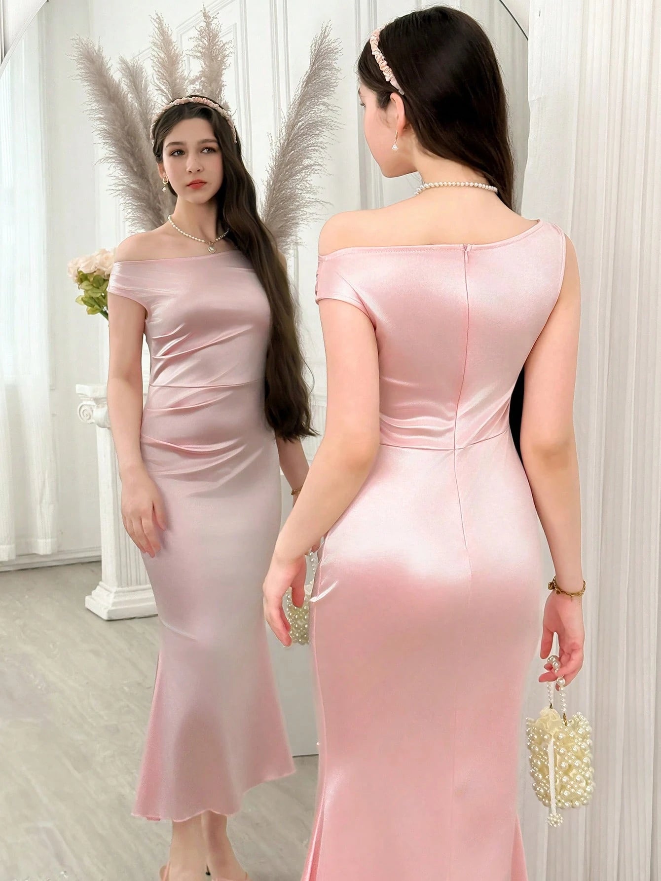 Vestido Rosa Satinado Con Cuello Asimétrico Para Adolescente