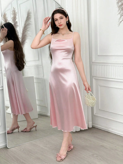 Vestido Rosa Largo De Satén Con Tirantes Finos Para Niña
