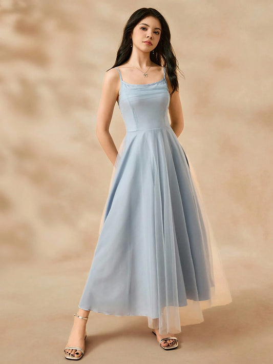 Vestido Azul Largo Con Tirantes Finos Elegante