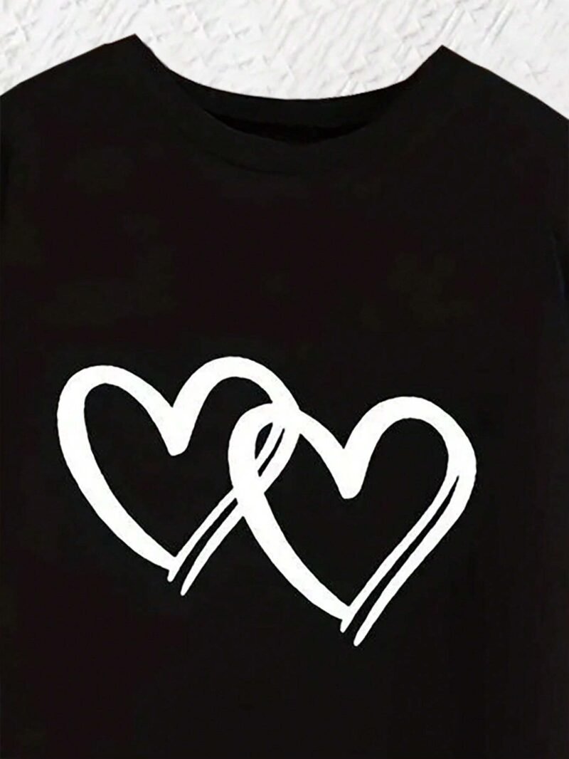 Conjunto Negro De Camiseta Y Leggings Con Corazones Para Niña - Imagen 3