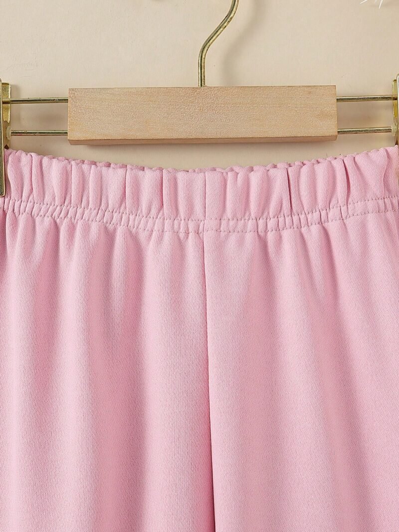 Conjunto Rosa De Sudadera Y Pantalón Deportivo Para Niña - Imagen 3