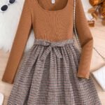Vestido A-Line para niñas con estampado pata de gallo y cinturón decorativo, ideal para otoño e invierno.