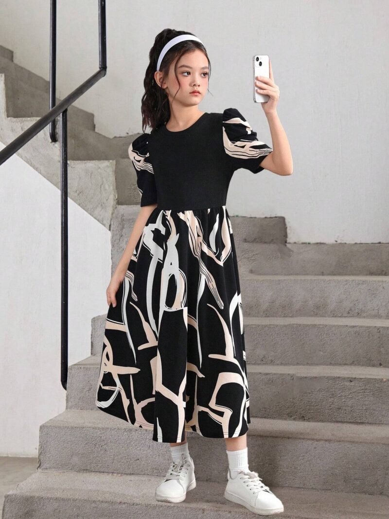 Vestido Negro Geométrico Con Mangas Farol Para Niña - Imagen 3
