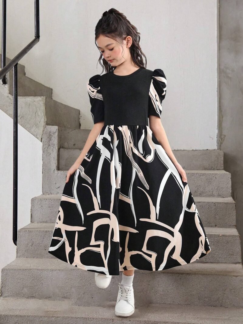 Vestido Negro Geométrico Con Mangas Farol Para Niña