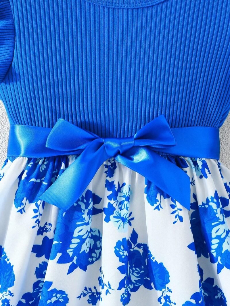 Vestido Azul Floral Con Volantes Para Niña - Imagen 4
