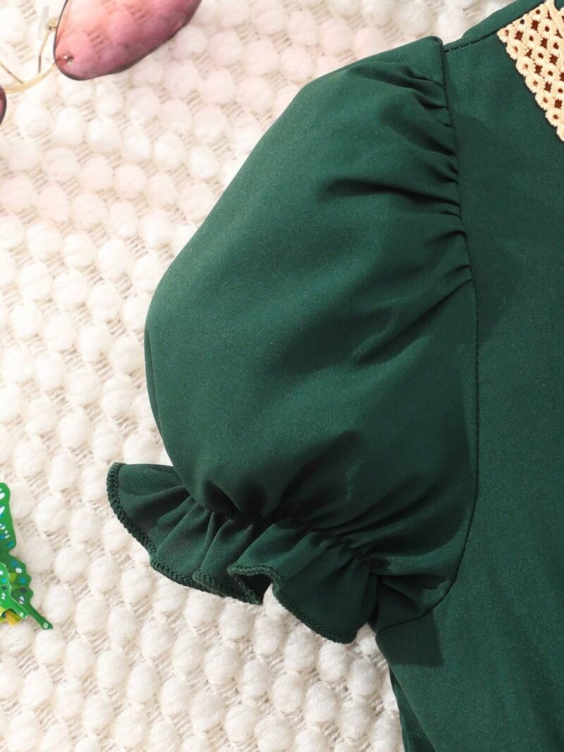 Vestido Verde Oscuro Elegante Con Encaje Para Niña - Imagen 4