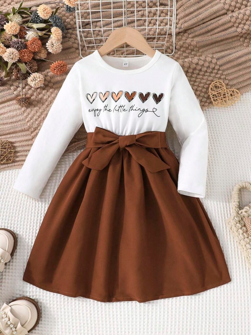Vestido Blanco Con Moño Marrón Y Corazones Para Niña