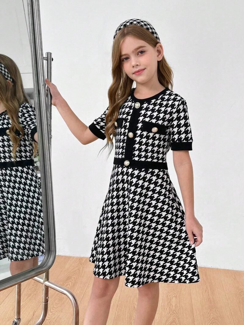 Vestido Clásico Con Botones Dorados Para Niña - Imagen 2