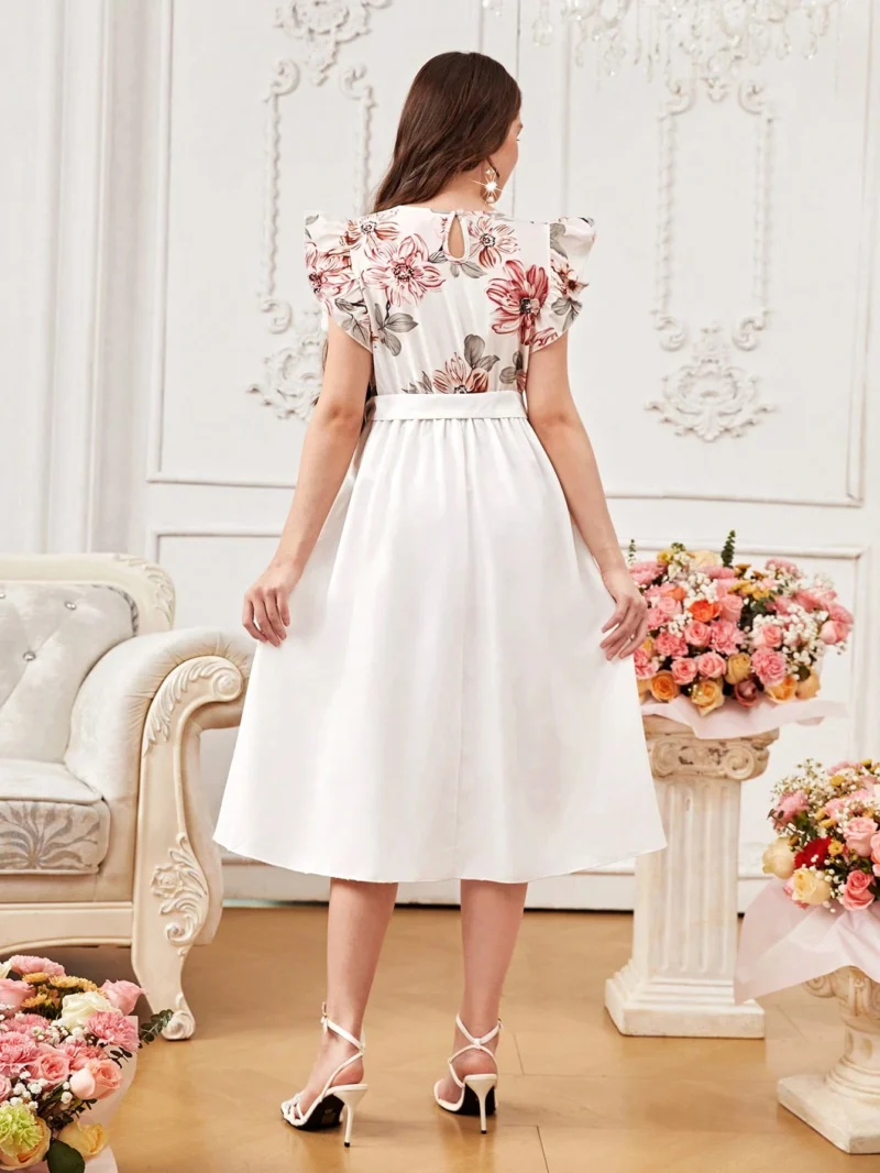 Vestido Elegante Blanco Con Flores Para Niña Y Cinturón De Lazo - Imagen 3