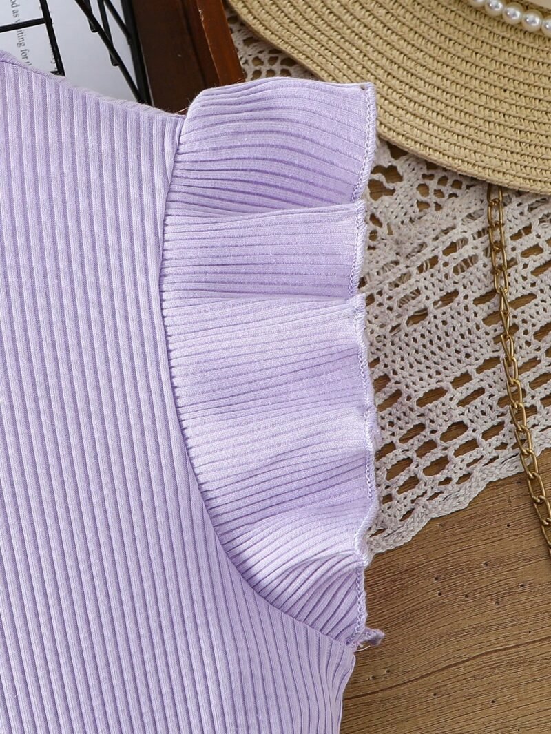 Vestido Morado Con Volantes Y Estampado Geométrico Para Niña - Imagen 3
