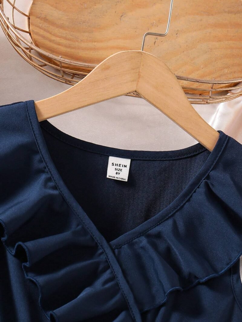 Vestido Azul Real Envolvente Con Volantes Para Niña - Imagen 4