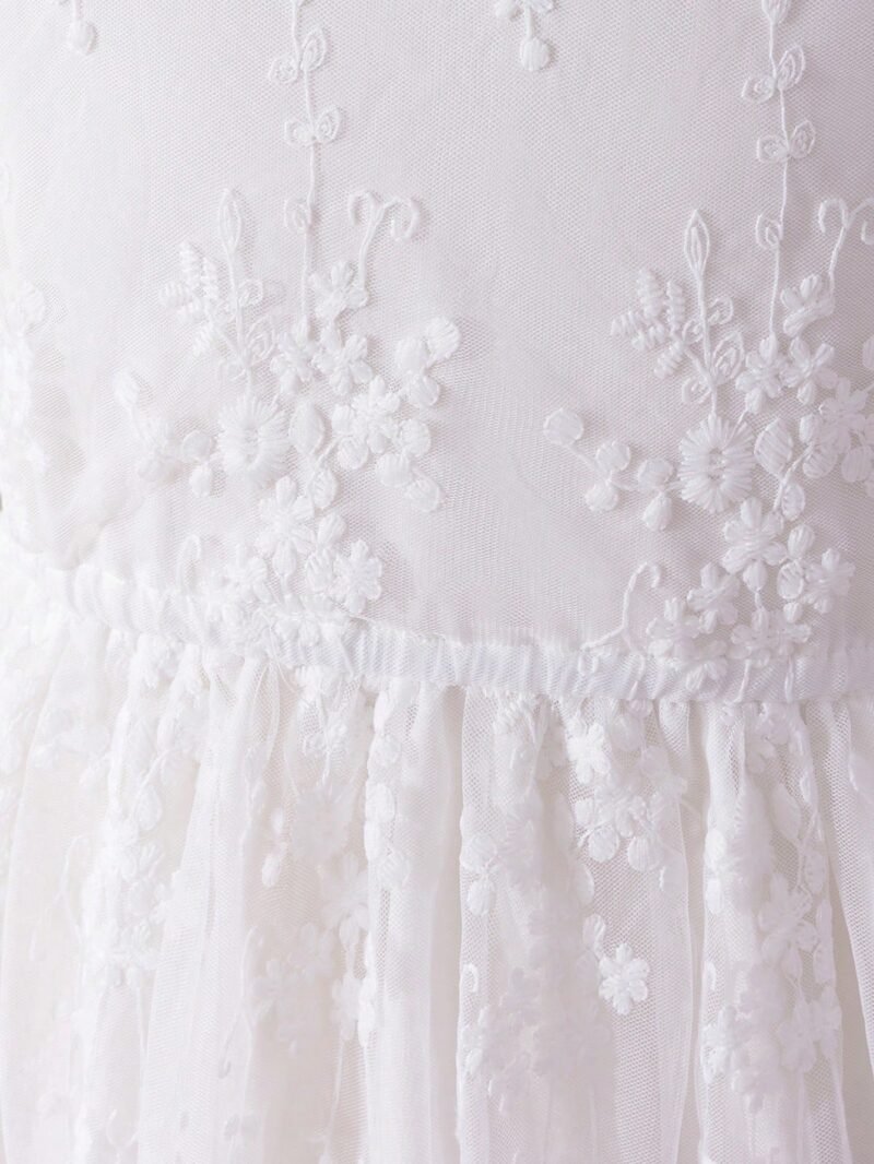 Vestido Blanco Cuello Redodndo Sin Mangas Bordado Para Niña - Imagen 4