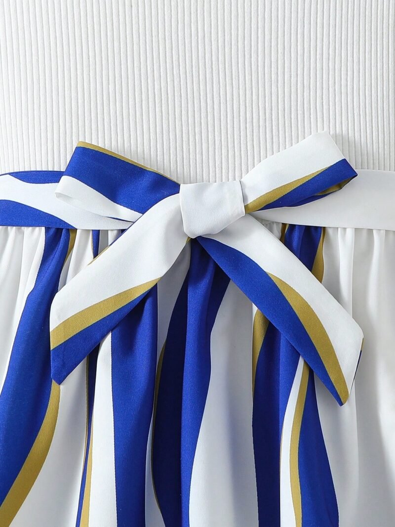 Vestido Blanco Con Volantes Y Rayas Azul Para Niña - Imagen 3