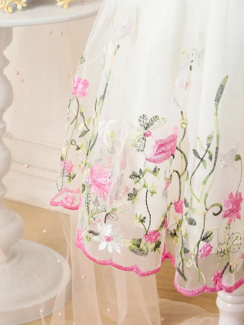 Vestido Blanco Bordado Con Lazo Rosa Para Niña - Imagen 3